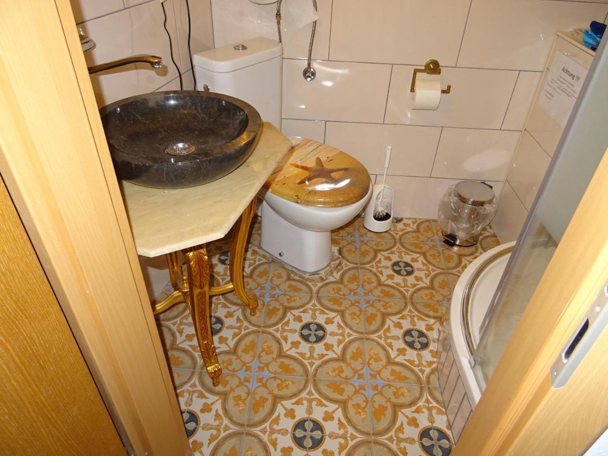 " Art Ddr" Eig Bad Dir Im Zim, 3 Og, Treppensteigen Kein Fruehhstueck Keine Kueche Nur Uebernachtung Parkpl, Wifi, Blankenb Hotel Blankenburg  Kültér fotó